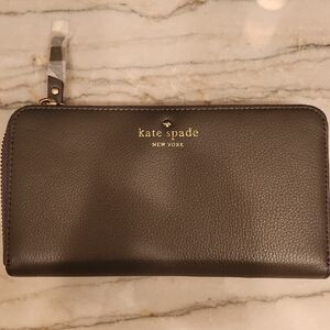 Kate Spade Gray Leather Zip Wallet NEW, Never Used